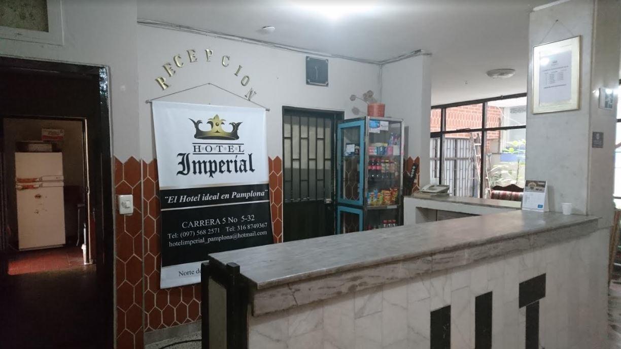Hotel Imperial ปัมโปลนา ภายนอก รูปภาพ